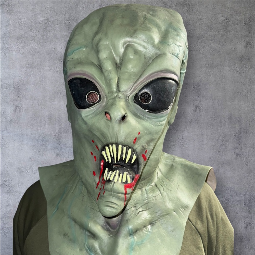 NEW Halloween Alien Mask Light Up Glowing‎ Teeth Adult Masque Costume Cosplay